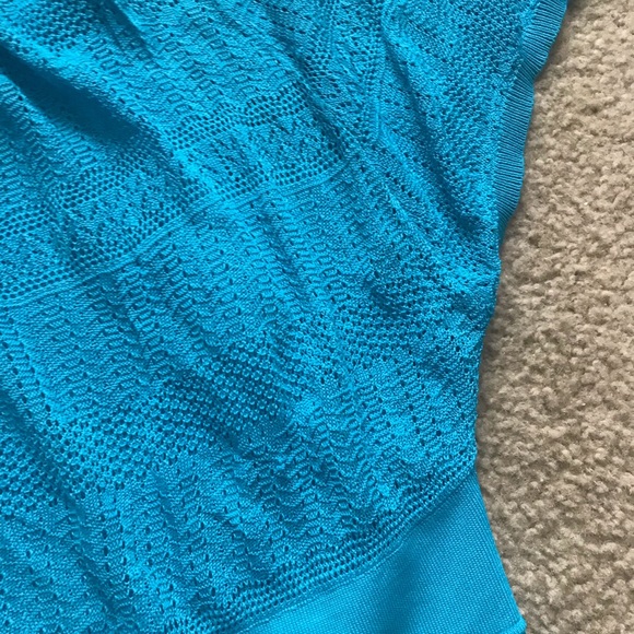 Turquoise Top - Picture 5 of 8